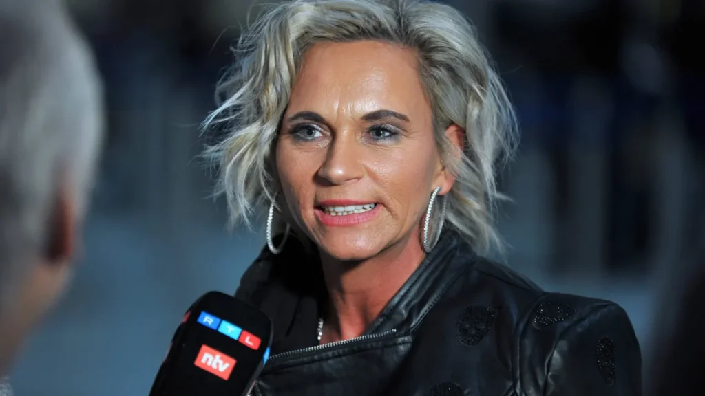 annika kärsten-hoenig herkunft