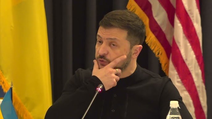 Volodymyr Oleksandrovyč Zelensʹkyj: Leben, Karriere und seine Rolle in der Weltpolitik volodymyr oleksandrovyč zelensʹkyj