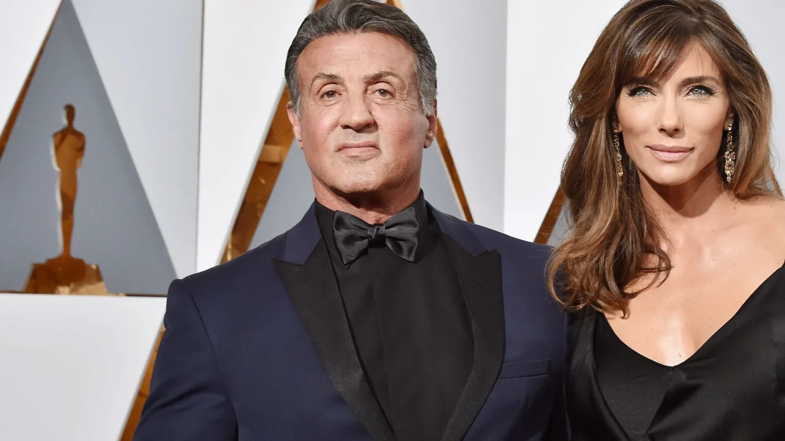 Sylvester Stallone Ehepartnerin: Jennifer Flavin, Ehe, Kinder und private Geschichte sylvester stallone ehepartnerin