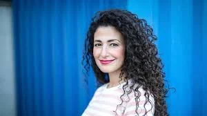 Marwa Eldesouki Figur: Größe, Gewicht, Aussehen und alles über die Moderatorin marwa eldesouki figur